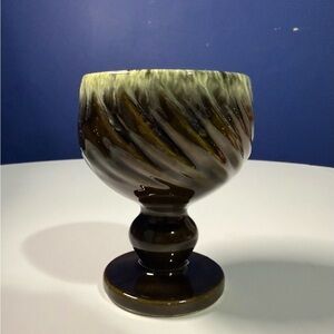 VINTAGE Hull Green Imperial Swirl Goblet Vase Pedestal Planter.